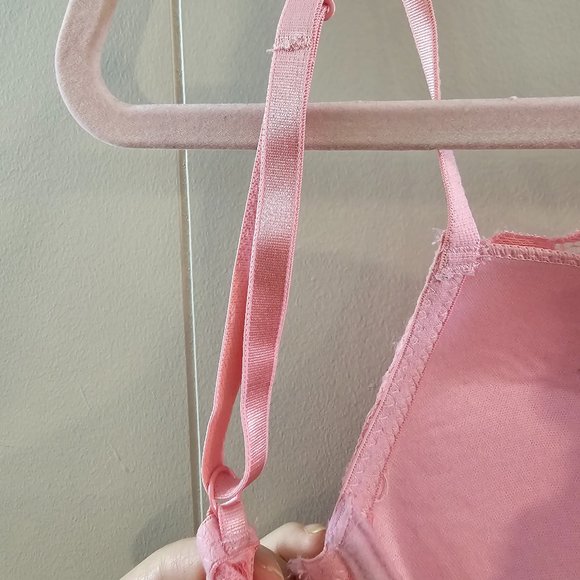 💜 4/$30 💜 Laura Ashley Padded Bra - Picture 7 of 7